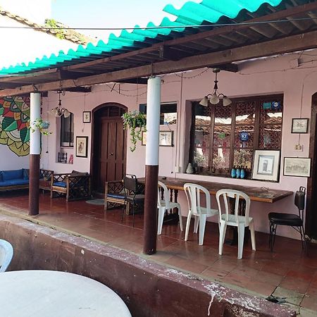 Casa Vieja Guest House Santa Ana Extérieur photo