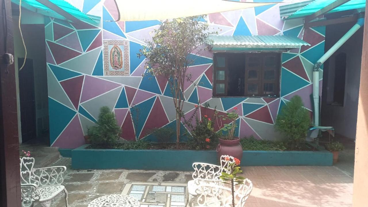 Casa Vieja Guest House Santa Ana Extérieur photo