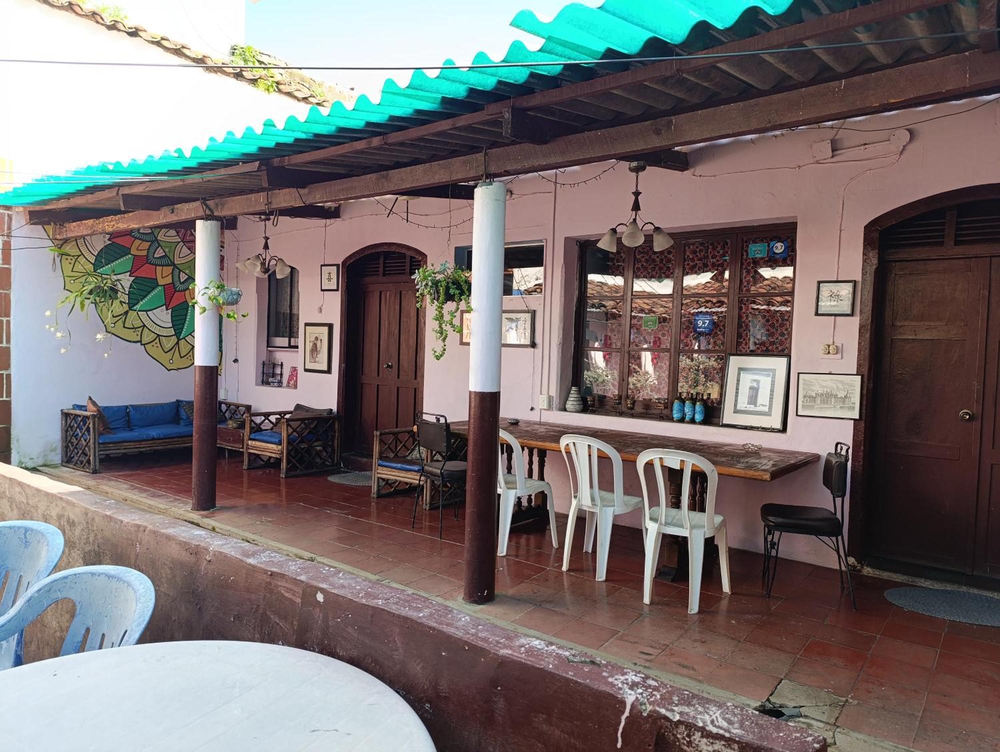 Casa Vieja Guest House Santa Ana Extérieur photo
